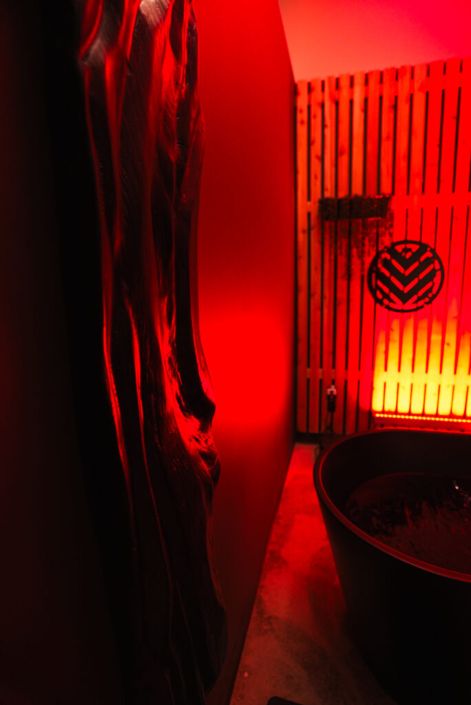 sauna
cold plunge
consistent self care
saunava